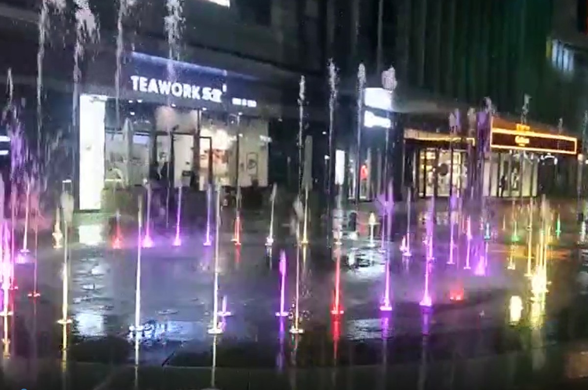 使用深圳噴泉公司產(chǎn)品的好處有哪些