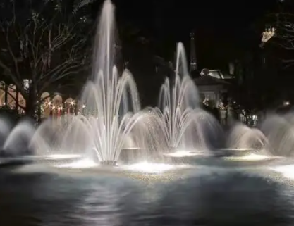 音樂噴泉的設(shè)計和景觀的實施要考慮什么